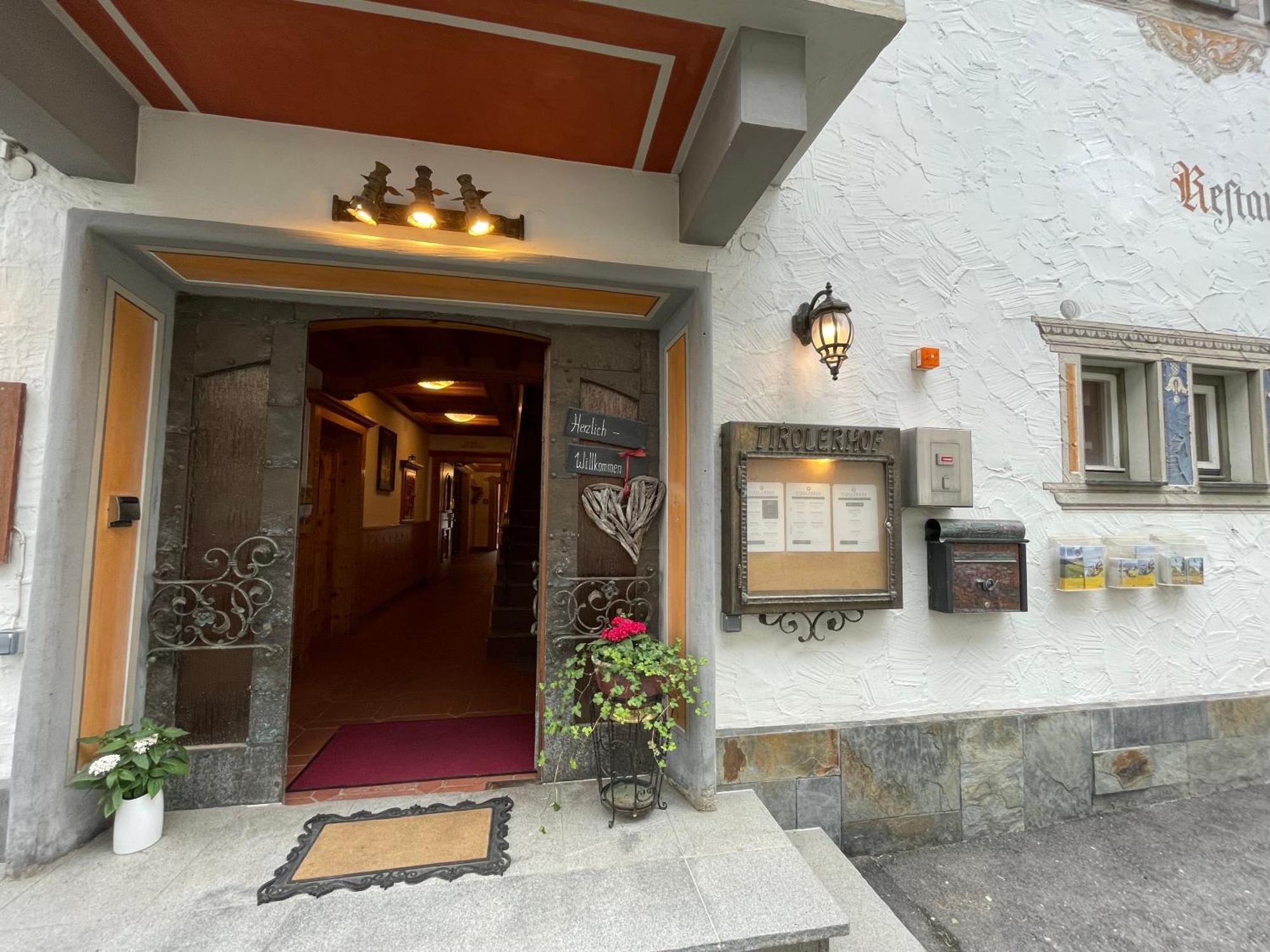 Tirolerhof Hotel Зерфаус Екстериор снимка