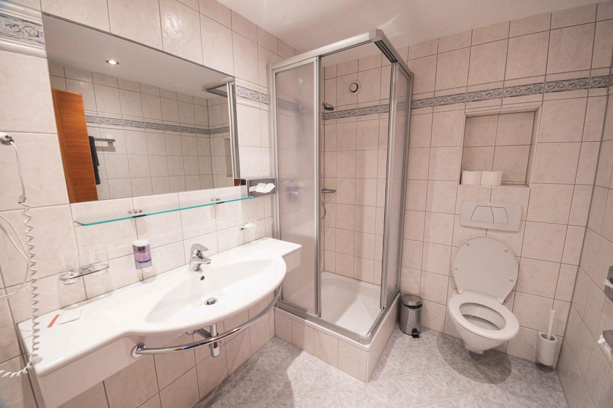 Tirolerhof Hotel Зерфаус Стая снимка